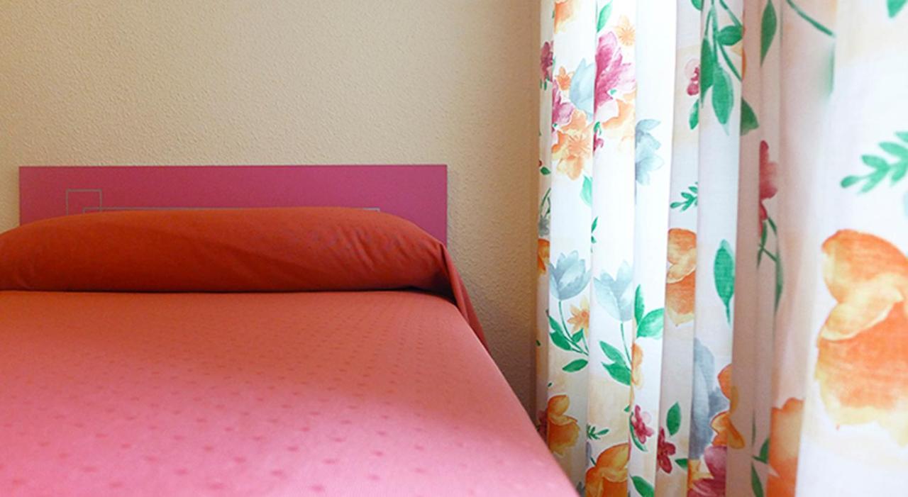 Hostal Rosa Villajoyosa Ngoại thất bức ảnh